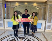 參觀簽約加盟，友情漆新年增添新伙伴